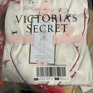 Victoria’s Secret Pajama set - new in package